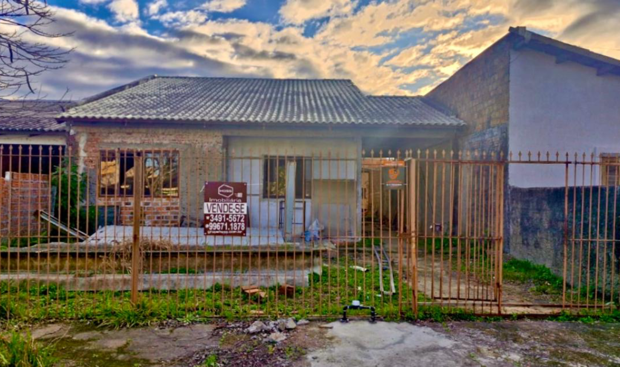 Casa em construção para vender no Engenho/Centro