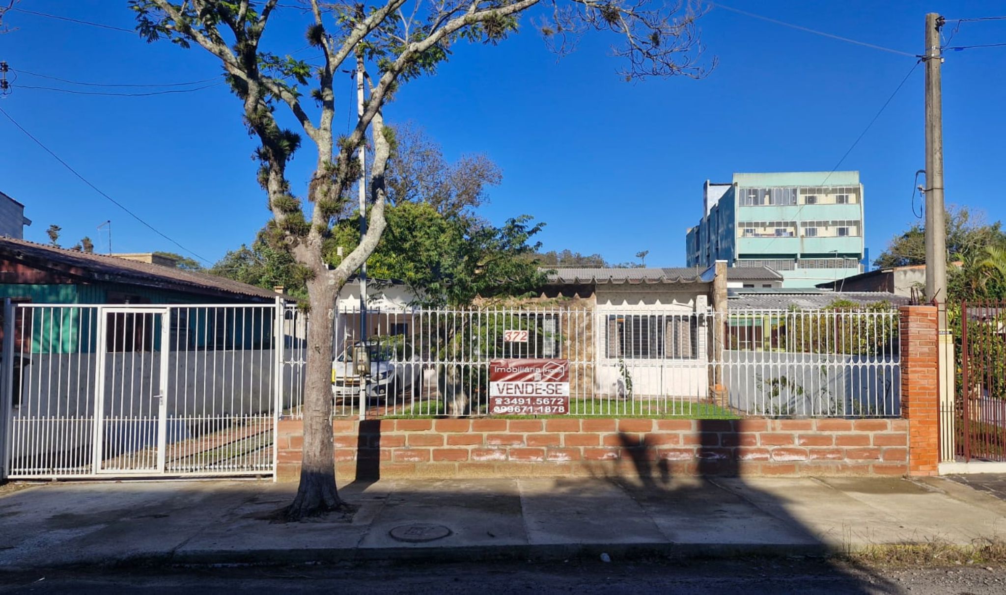 Excelente Casa para Venda Localizada no Centro de Guaíba 