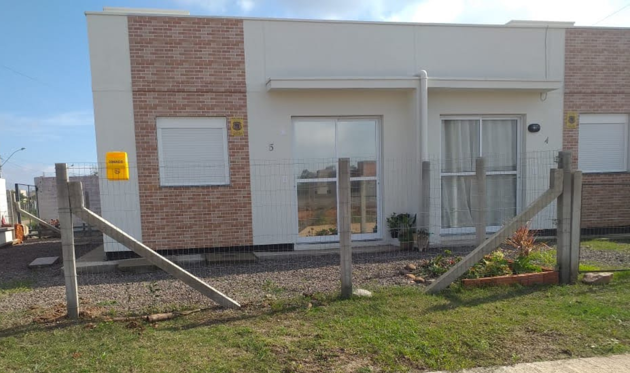 Ótima Casa à venda localizada no Parque Flórida em Guaíba 