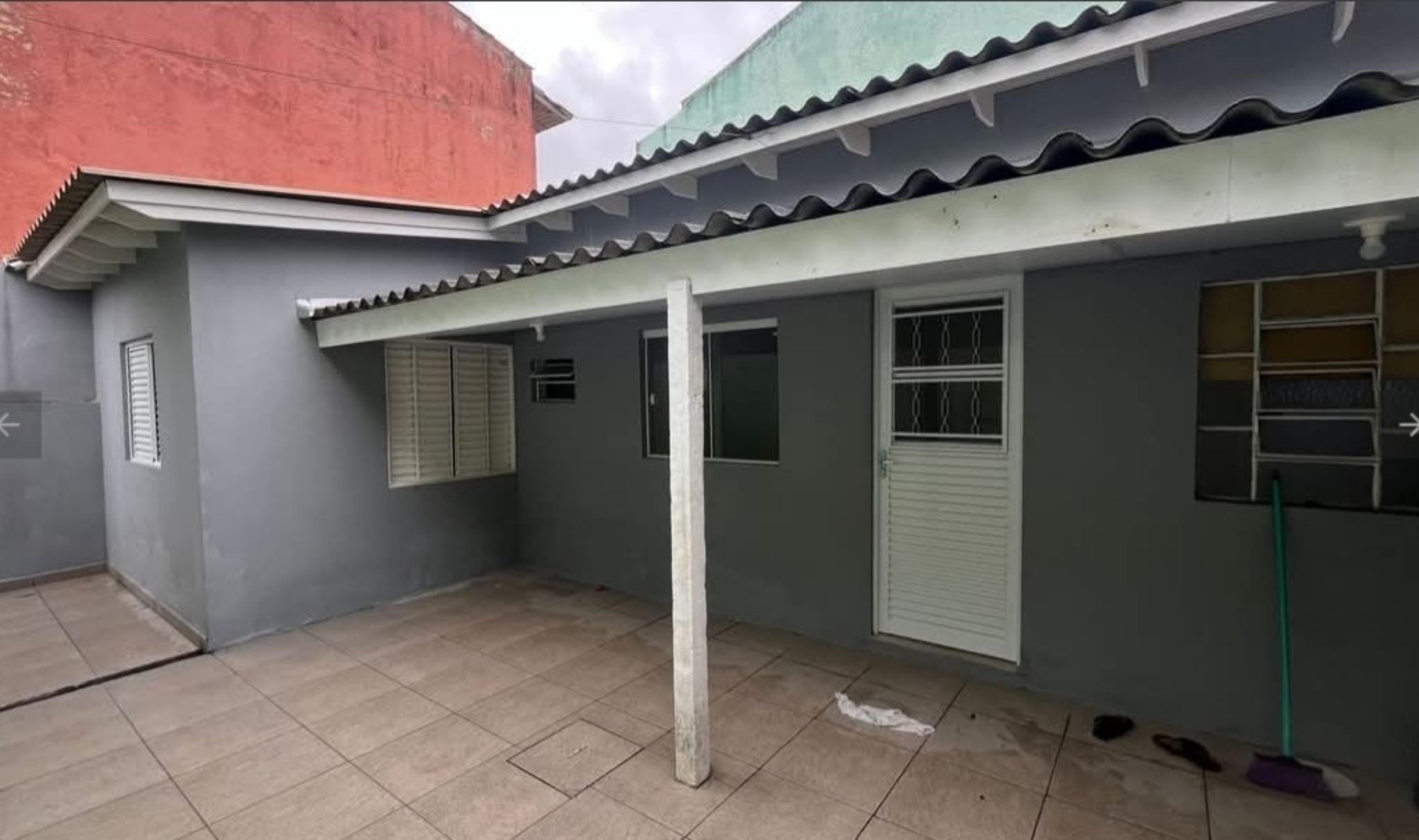 Excelente Casa para Locação no Bairro Colina