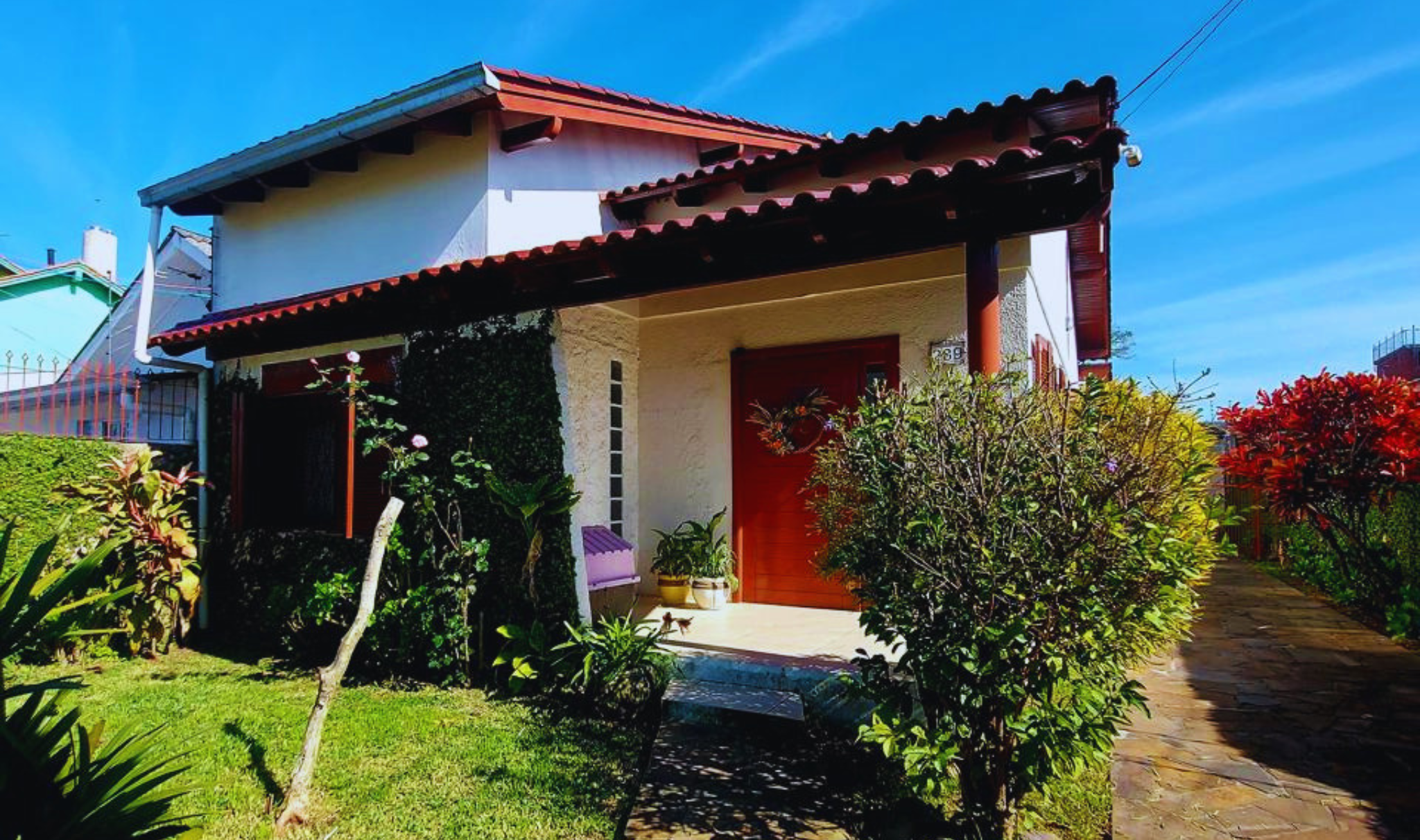 Belíssima casa para VENDA – Bairro Alvorada