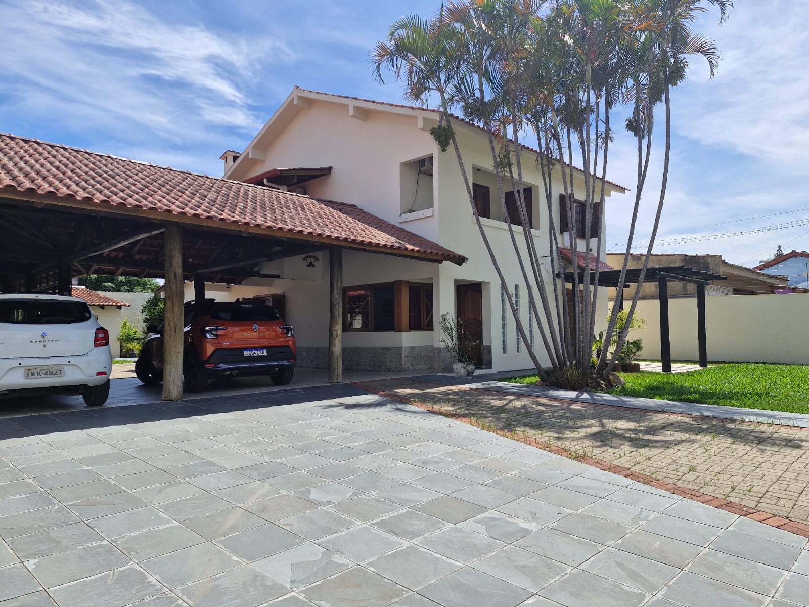 Excelente Casa à Venda no Centro