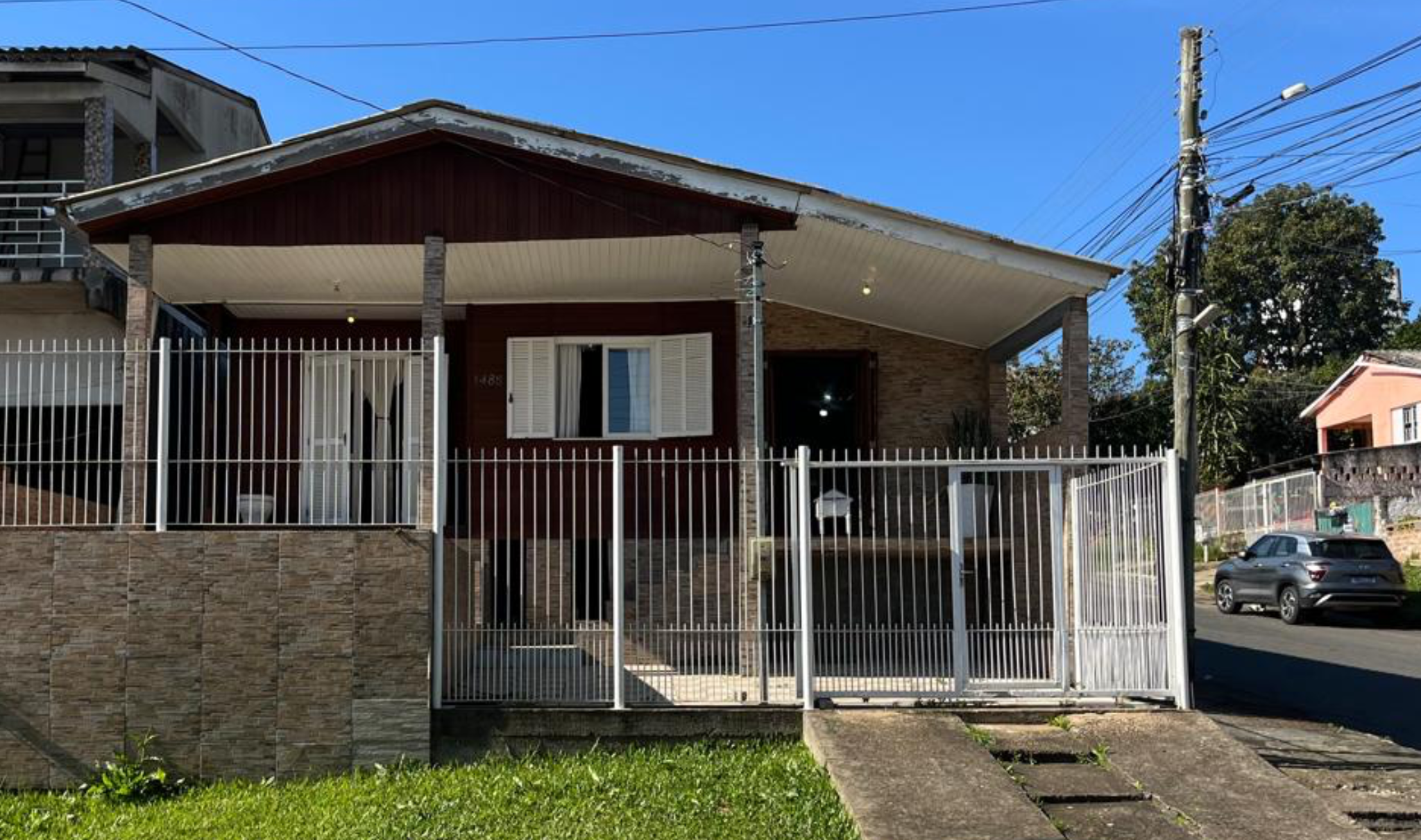 Excelente Casa Localizada no Bairro Colina para Venda