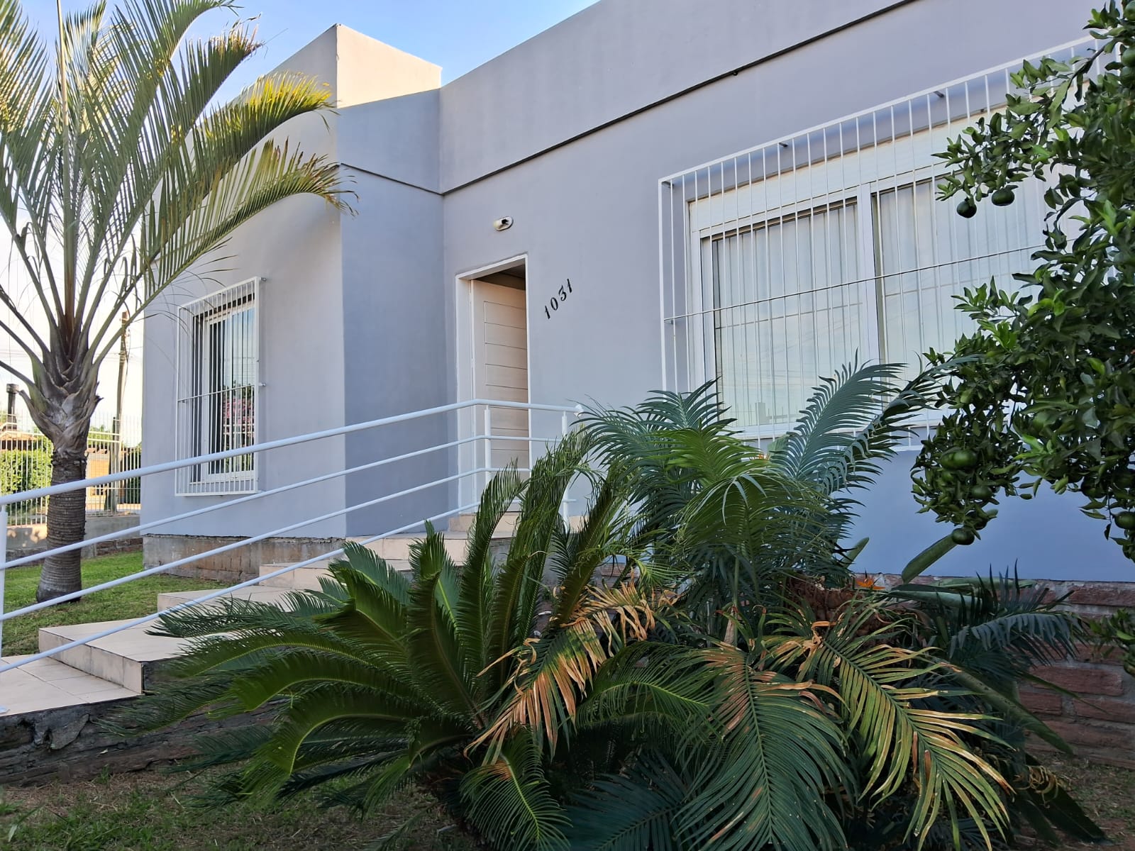 Excelente Casa à Venda Localizada no Jardim dos Lagos 